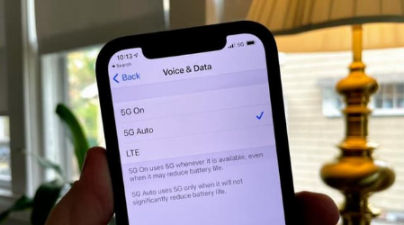 宕昌苹果手机维修分享iPhone 12如何打开或关闭5G网络 