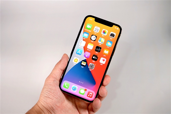 宕昌苹果手机维修分享iOS 14.2修订版已到，专属iPhone 12系列 